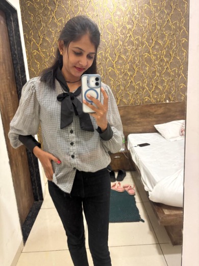 high profile Call Girls in Noida